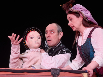 Terrible Tudors By Birmingham Stage Company Photo By Mark Douet 650 A1527