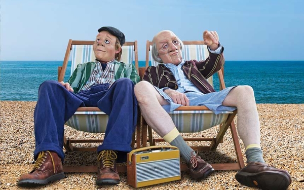 Deck Chairs Dead Good Vamos Mask Theatre Gp