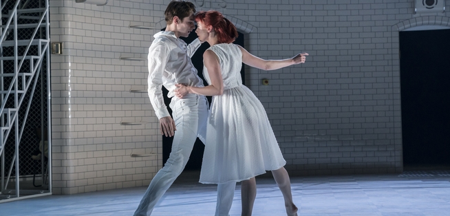 Juliet Cordelia Braithwaite And Romeo Paris Fitzpatrick Capulet Company 9
