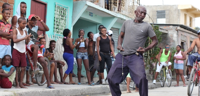Photo 7 Old Man Dancing